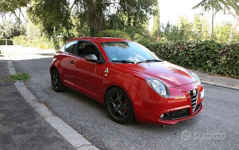 Usata Alfa Romeo MiTo Quadrifoglio Verde 170 CV (125 kW) 2016 Rosso Utilitaria