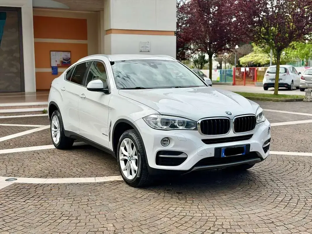 Usata BMW X6 258 CV (189 kW) 2015 Bianco SUV