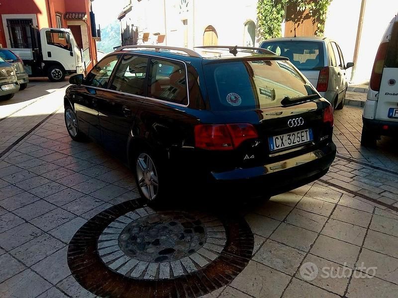 Usata Audi A4 Ambiente 140 CV (102 kW) 2005 Nero Station wagon