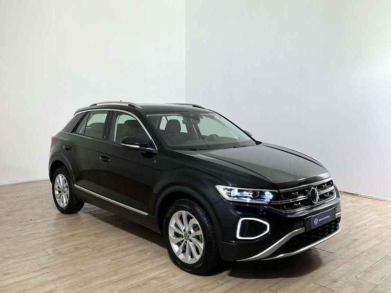 Usata VW T-Roc Style 116 CV (85 kW) 2025 Deep black SUV