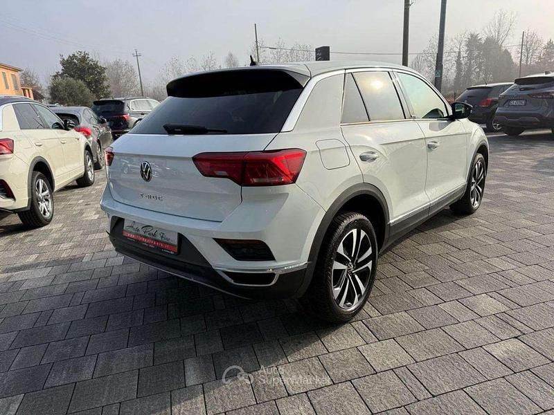 Usata VW T-Roc United 110 CV (80 kW) 2021 Bianco SUV