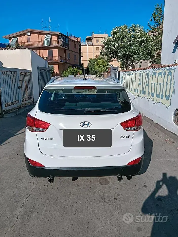Usata Hyundai ix35 135 CV (99 kW) 2012 Bianco SUV