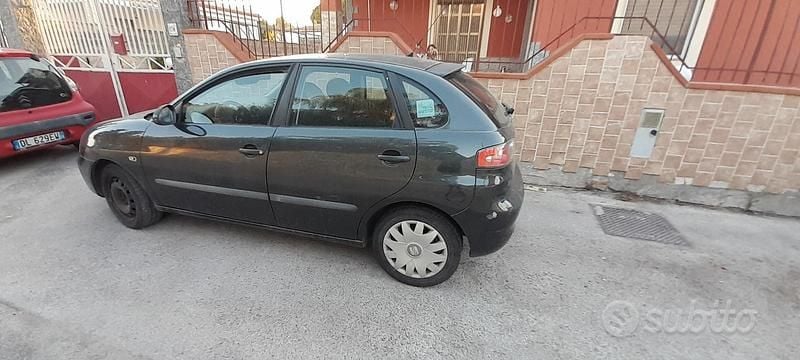 Usata Seat Ibiza 45 CV (33 kW) 2008 Grigio Utilitaria