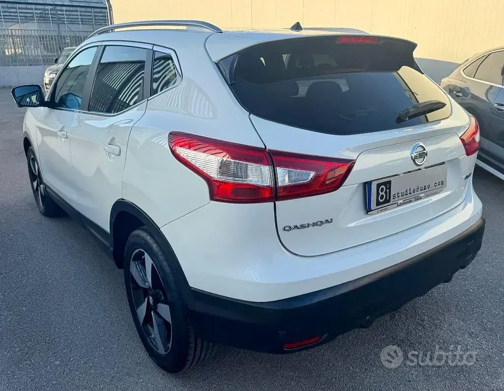 Usata Nissan Qashqai 360º 110 CV (80 kW) 2015 Bianco SUV