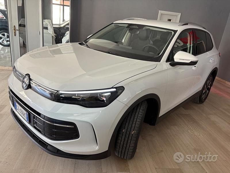Usata VW Tiguan Edition 150 CV (110 kW) 2025 Bianco SUV