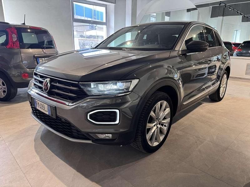 Usata VW T-Roc Advance 150 CV (110 kW) 2017 Grigio SUV