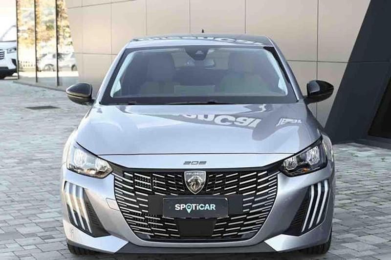 Usata Peugeot 208 Allure 101 CV (74 kW) 2025 Blu Utilitaria
