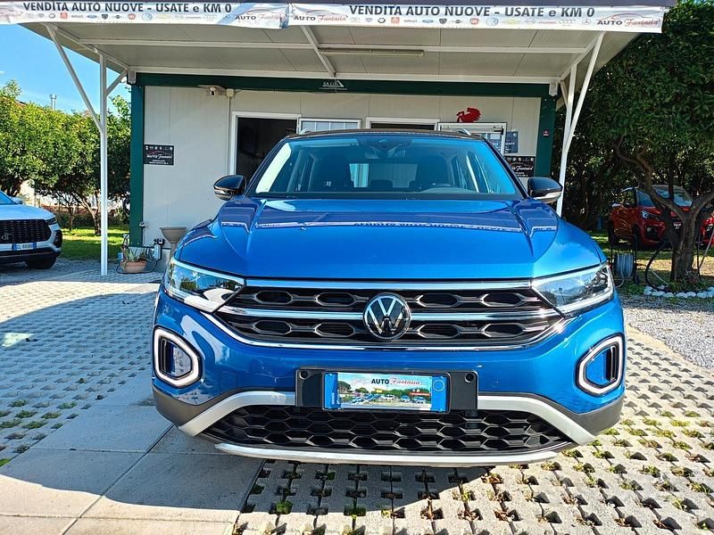 Usata VW T-Roc Edition 110 CV (80 kW) 2024 Blu SUV
