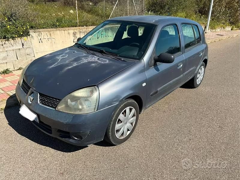 Usata Renault Clio II 2007 Utilitaria