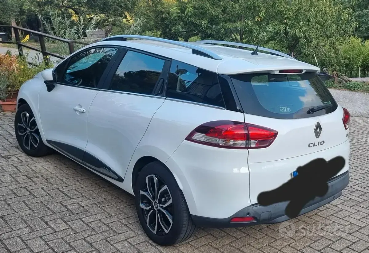 Usata Renault Clio 90 CV (66 kW) 2016 Bianco Station wagon