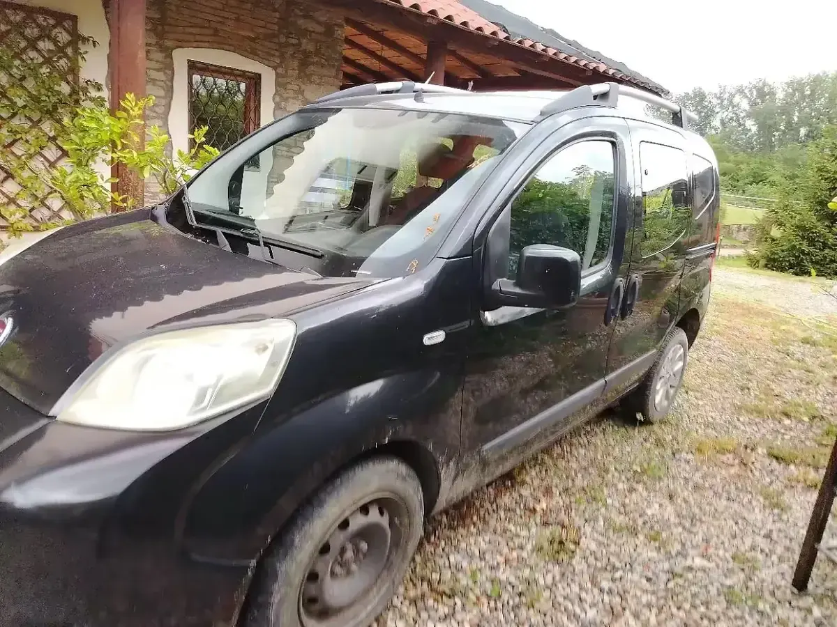 Usata Fiat Qubo 75 CV (55 kW) 2015 Nero Monovolume