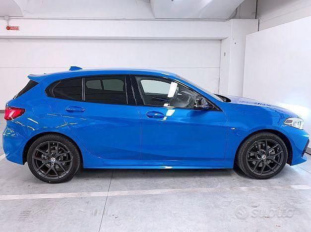Usata BMW 116 2021 Blu Utilitaria
