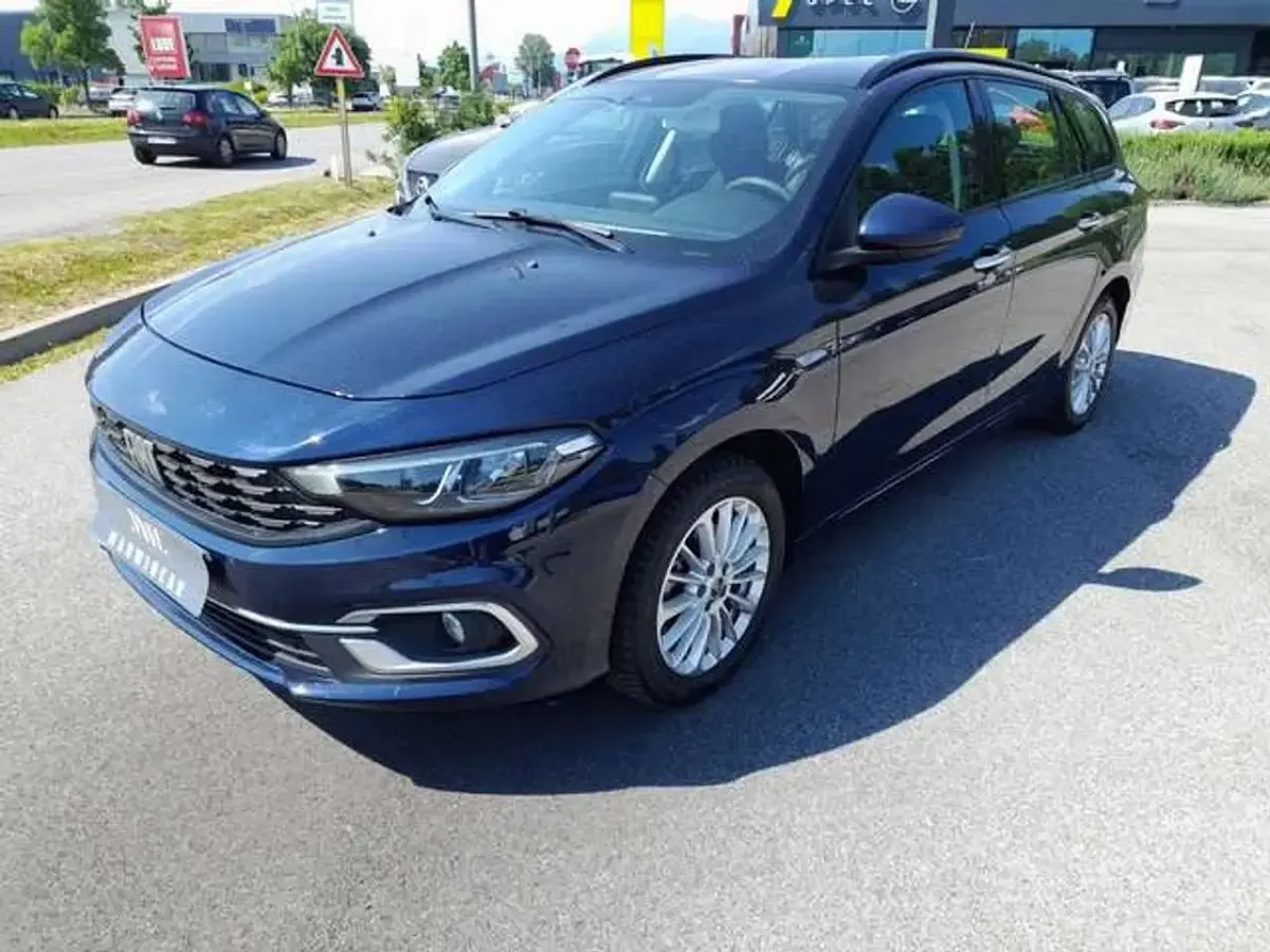 Usata Fiat Tipo Business 95 CV (69 kW) 2022 Blu/azzurro Station wagon
