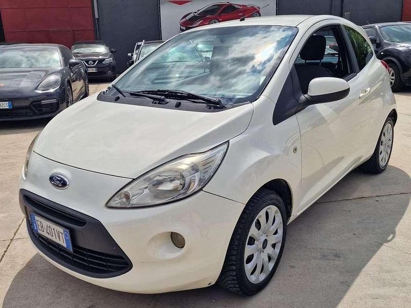 Usata Ford Ka Titanium 69 CV (50 kW) 2010 Bianco Utilitaria
