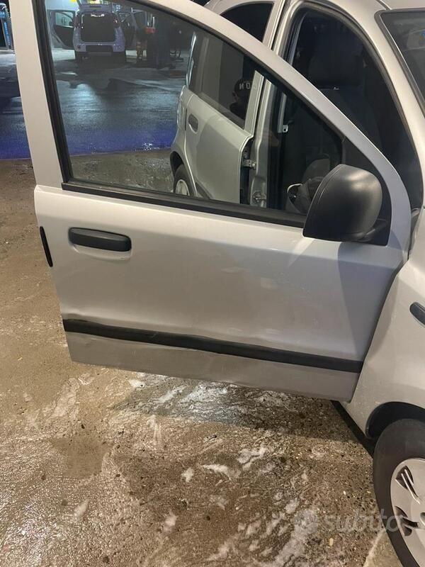 Usata Fiat Panda 69 CV (50 kW) 2010 Grigio Utilitaria