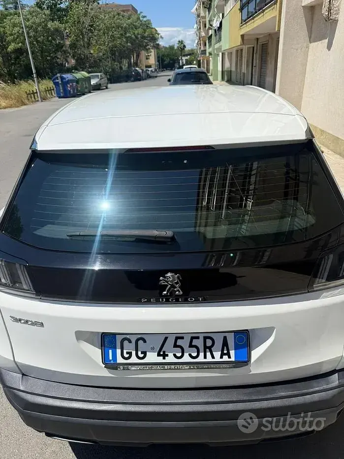 Usata Peugeot 3008 131 CV (96 kW) 2021 SUV