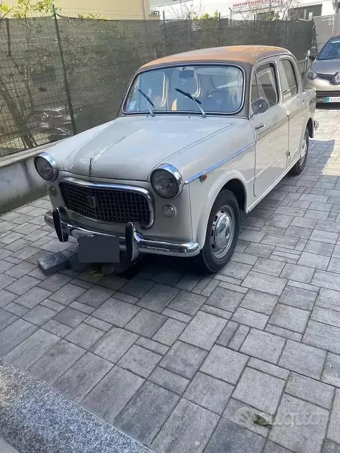 Usata Fiat Panda Lusso 1960 Giallo Berlina