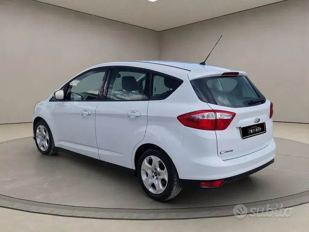 Usata Ford C-MAX 116 CV (85 kW) 2013 Bianco Monovolume