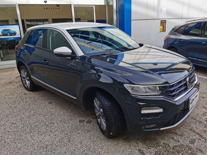 Usata VW T-Roc Style 150 CV (110 kW) 2020 Grigio SUV