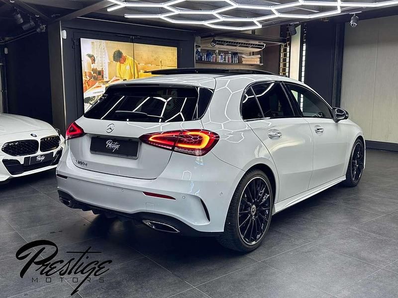 Usata Mercedes A200 Premium 150 CV (110 kW) 2022 Bianco Berlina
