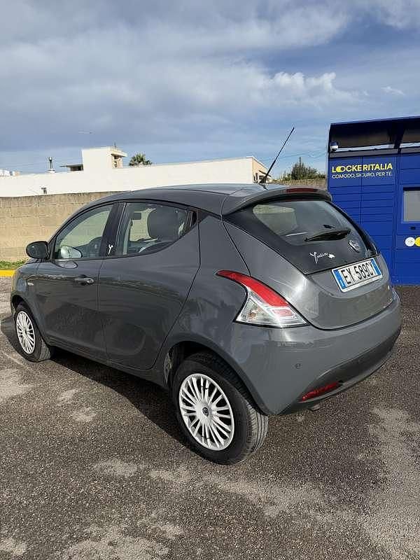 Usata Lancia Ypsilon Silver 86 CV (63 kW) 2015 Utilitaria