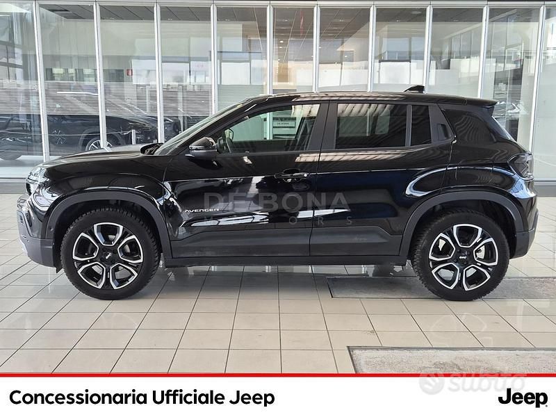 Usata Jeep Avenger Summit 101 CV (74 kW) 2023 Nero SUV