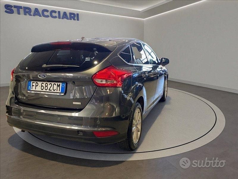 Usata Ford Focus Titanium S 125 CV (91 kW) 2018 Grigio metallizzato Berlina