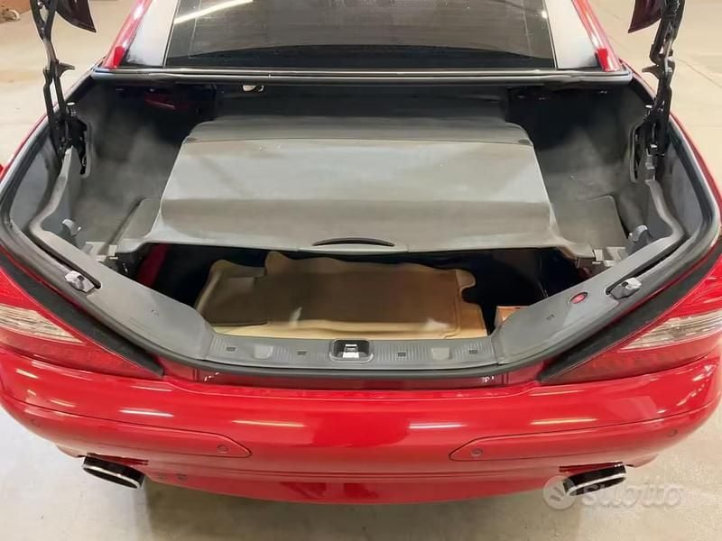 Usata Mercedes SL500 387 CV (284 kW) 2006 Rosso Cabrio