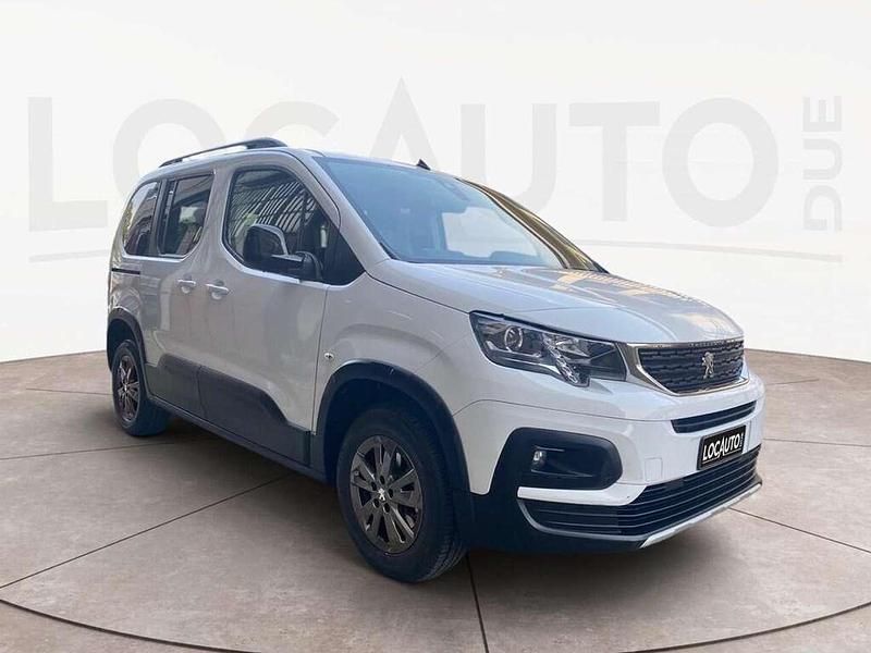 Usata Peugeot Rifter Allure 131 CV (96 kW) 2022 Bianco Monovolume