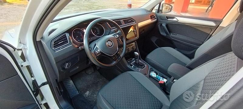 Usata VW Tiguan R-line 150 CV (110 kW) 2019 Bianco SUV