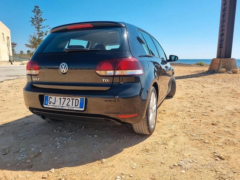 Usata VW Golf VI 105 CV (77 kW) 2010 Nero Utilitaria