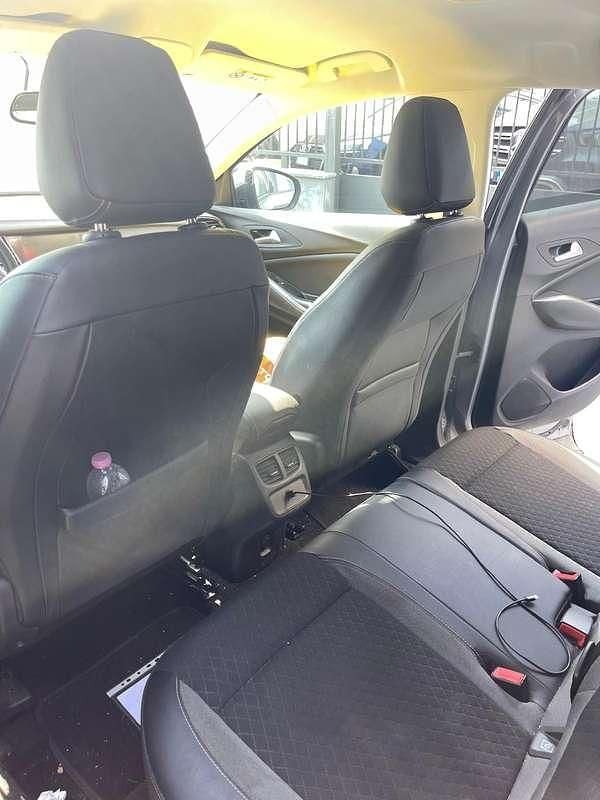 Usata Opel Grandland X Business Elegance 131 CV (96 kW) 2022 Grigio SUV