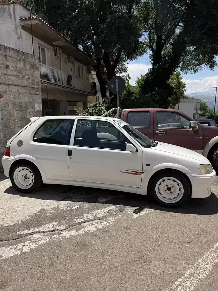 Usata Peugeot 106 101 CV (74 kW) 1997 Bianco Utilitaria