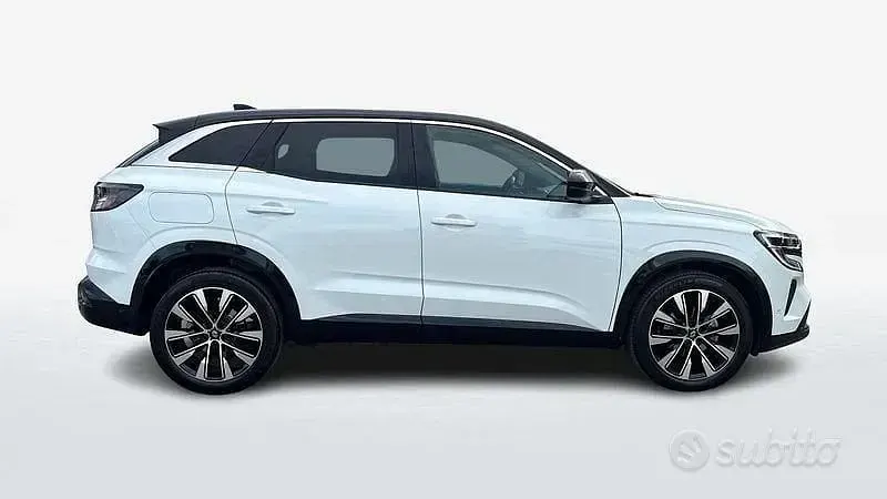Usata Renault Austral Techno 158 CV (116 kW) 2024 Bianco SUV