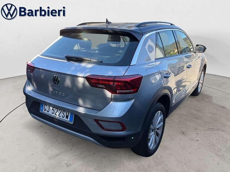 Usata VW T-Roc Life 110 CV (80 kW) 2022 Grigio SUV