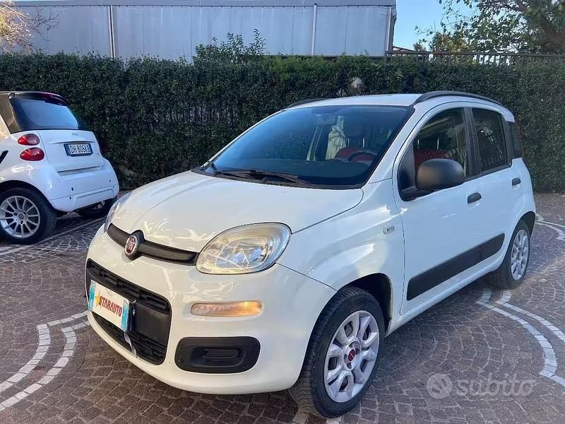 Usata Fiat Panda Pop 85 CV (62 kW) 2014 Bianco Utilitaria