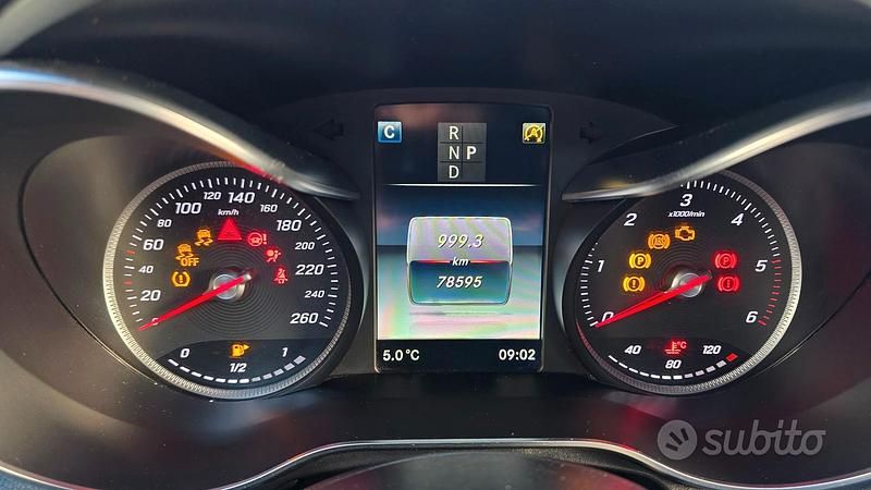 Usata Mercedes GLC250 Premium 204 CV (150 kW) 2019 Nero SUV