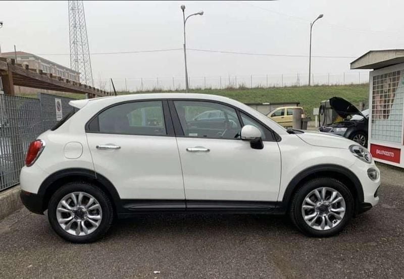 Usata Fiat 500X 95 CV (69 kW) 2016 Bianco SUV