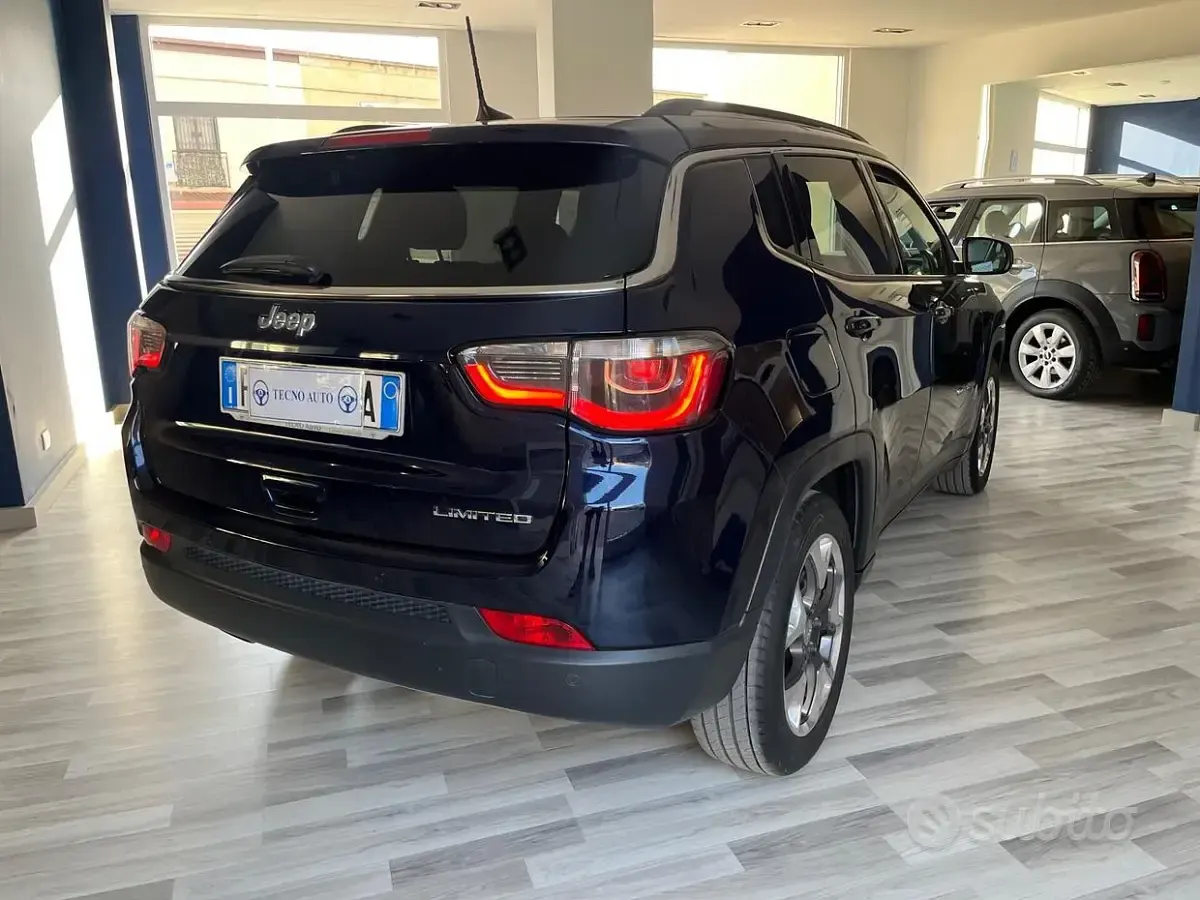 Usata Jeep Compass Limited 120 CV (88 kW) 2019 Blu SUV