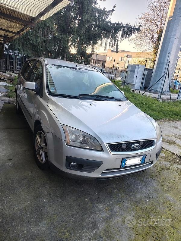 Usata Ford Focus 2007 Grigio Station wagon