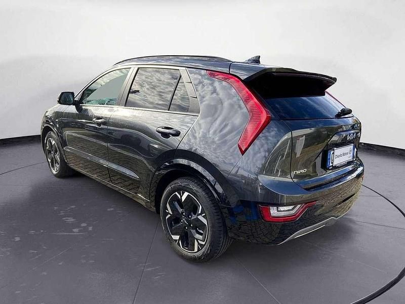Usata Kia e-Niro 50 kW (68 CV) 2023 Grigio SUV