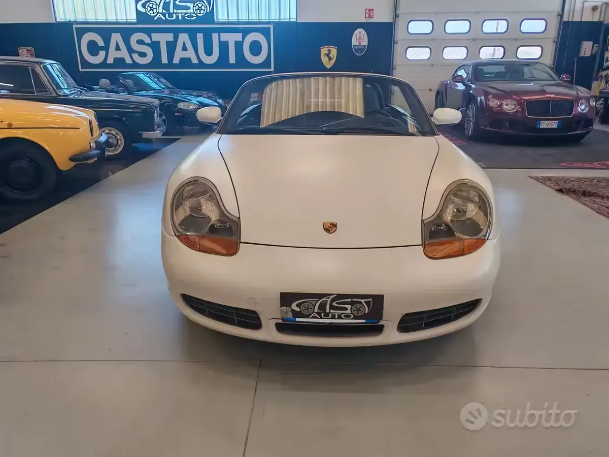 Usata Porsche 986 Boxster 252 CV (185 kW) 2002 Bluazzurro Cabrio