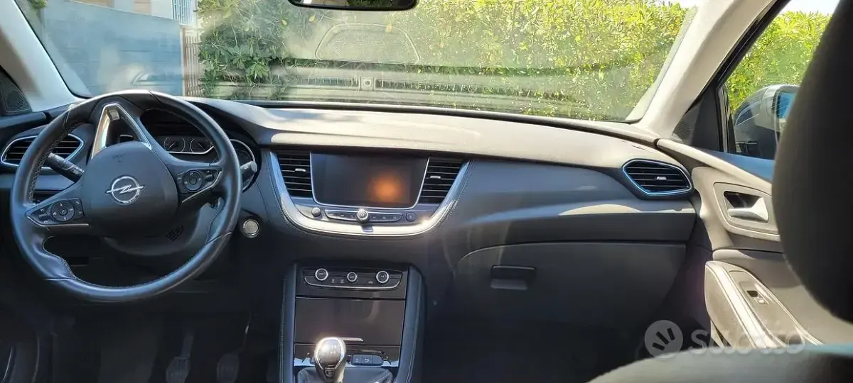 Usata Opel Grandland X 120 CV (88 kW) 2018 Nero SUV