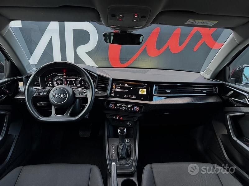 Usata Audi A1 Sportback S-Line 110 CV (80 kW) 2023 Grigio zinco perlato Utilitaria