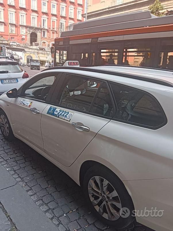 Usata Fiat Tipo 120 CV (88 kW) 2018 Bianco Station wagon