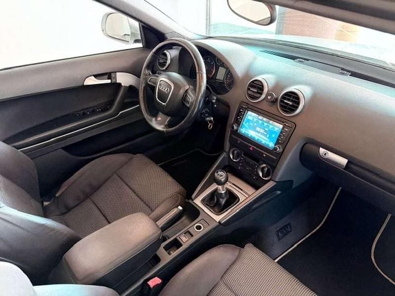 Usata Audi A3 Cabriolet Ambiente 105 CV (77 kW) 2008 Argento Cabrio