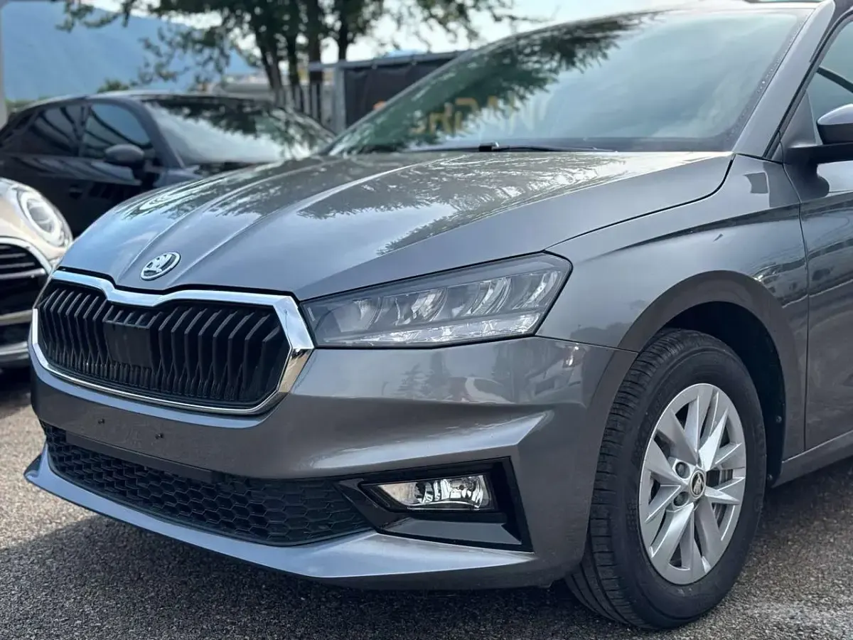 Nuova Skoda Fabia Style 95 CV (69 kW) 2026 Grigio Utilitaria