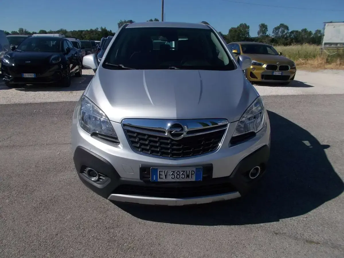 Usata Opel Mokka Cosmo 140 CV (102 kW) 2014 Argento SUV