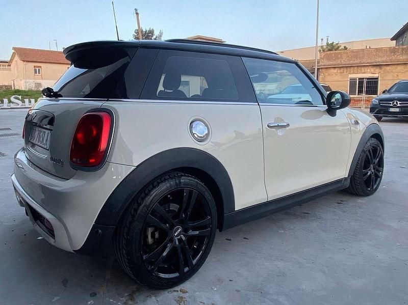 Usata Mini Cooper S 192 CV (141 kW) 2019 Bianco Utilitaria