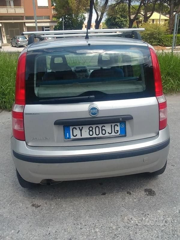 Usata Fiat Panda 54 CV (39 kW) 2006 Grigio Utilitaria
